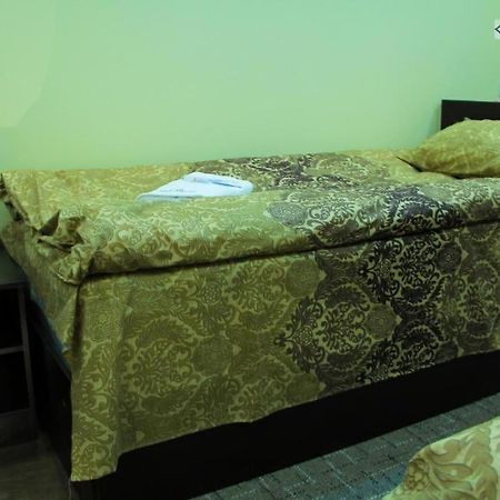 Hostel Buston Chkalovsk Luaran gambar